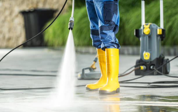 Best Pressure Washing Near Me  in Centuria, WI